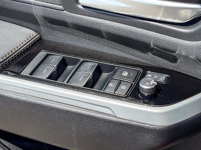 2025 Toyota Sienna Platinum