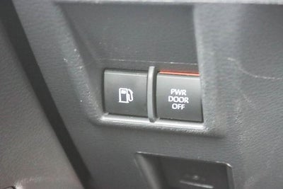 2023 Toyota Sienna LE