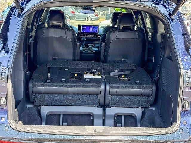 2025 Toyota Sienna Limited