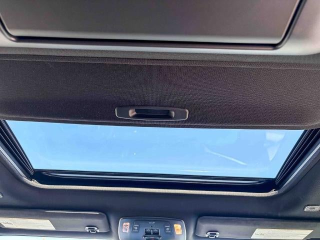 2025 Toyota Sienna Limited