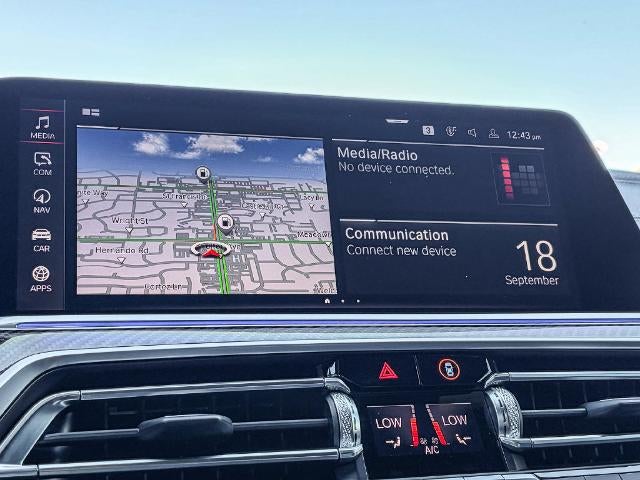 2023 BMW X5 M50i