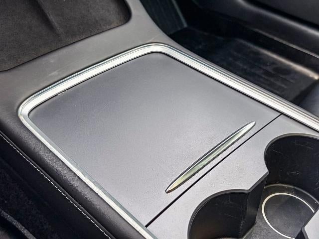 2022 Tesla Model 3 Long Range Dual Motor All-Wheel Drive