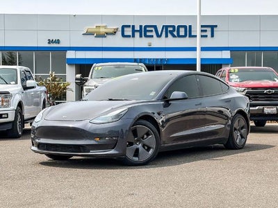 2022 Tesla Model 3 Long Range Dual Motor All-Wheel Drive