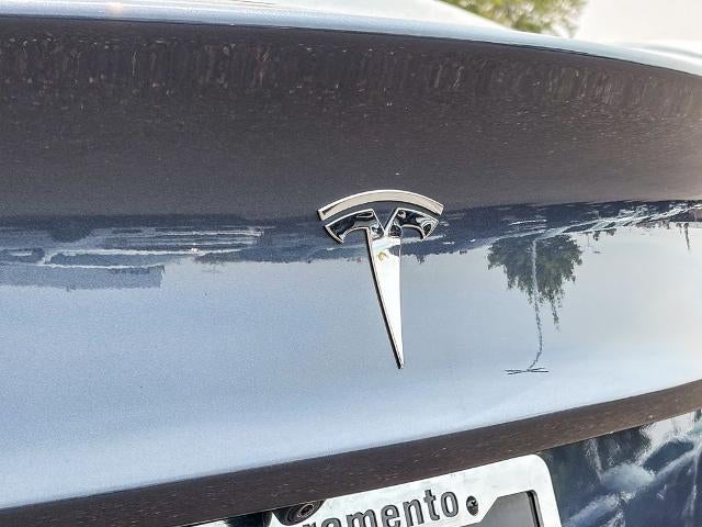 2022 Tesla Model 3 Long Range Dual Motor All-Wheel Drive