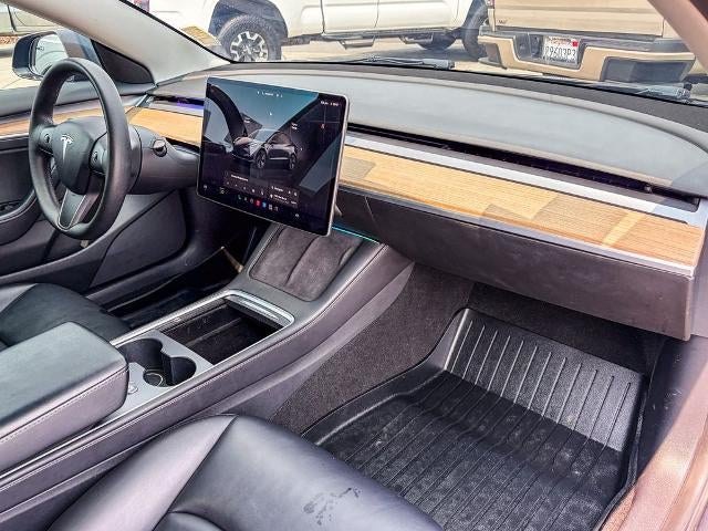 2022 Tesla Model 3 Long Range Dual Motor All-Wheel Drive
