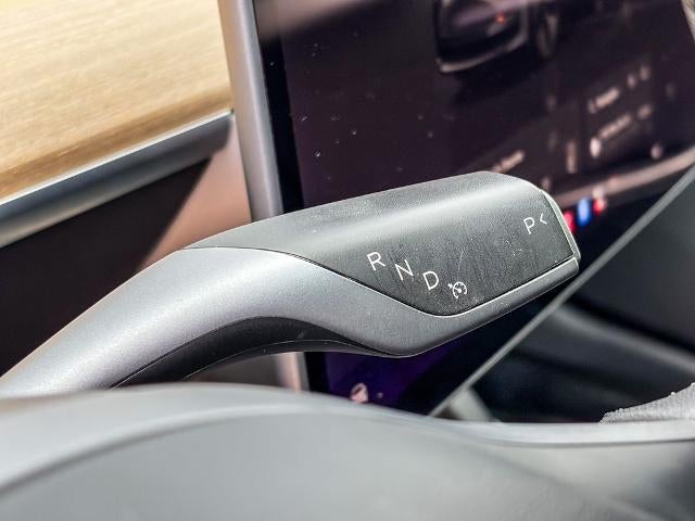 2022 Tesla Model 3 Long Range Dual Motor All-Wheel Drive