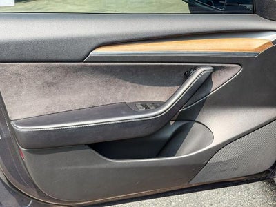2022 Tesla Model 3 Long Range Dual Motor All-Wheel Drive