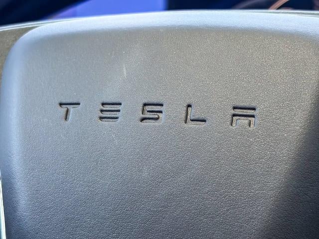 2023 Tesla Model X Base