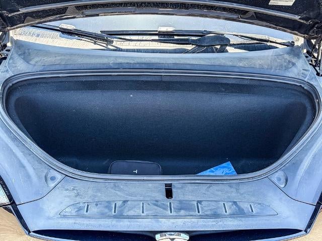 2023 Tesla Model X Base