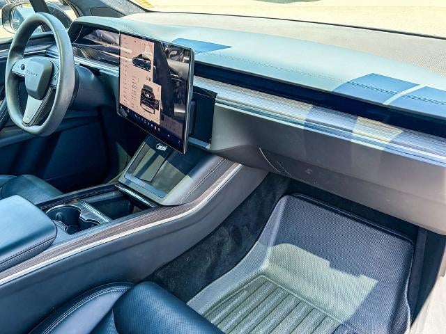 2023 Tesla Model X Base