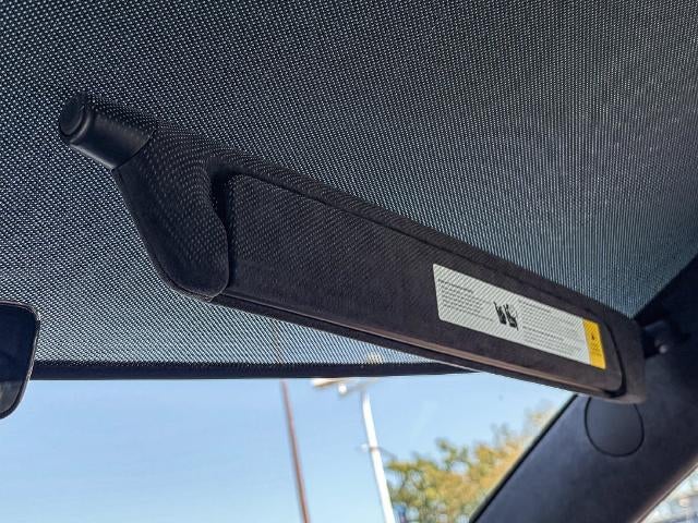 2023 Tesla Model X Base