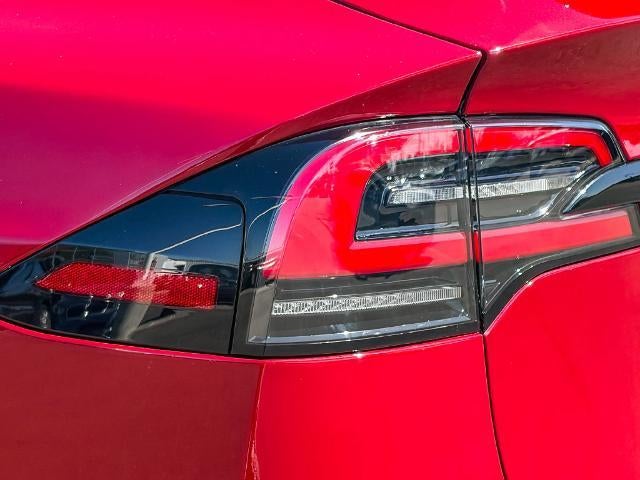 2023 Tesla Model X Base