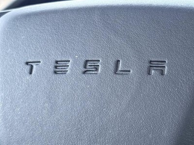2023 Tesla Model X Base