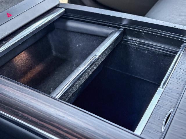 2023 Tesla Model X Base