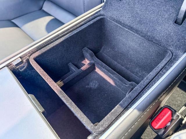 2023 Tesla Model Y Base
