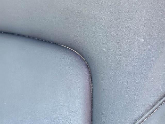 2023 Tesla Model Y Base