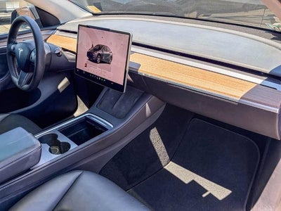 2023 Tesla Model Y Base
