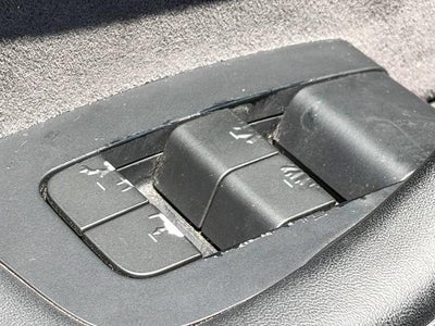 2023 Tesla Model Y Base