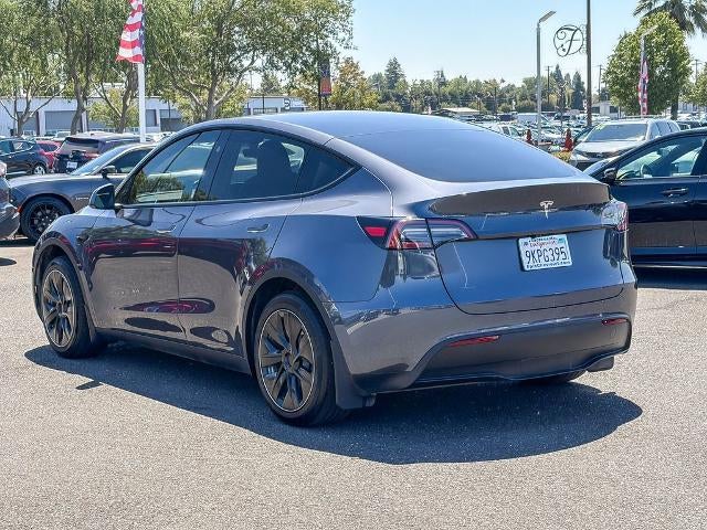 2023 Tesla Model Y Base