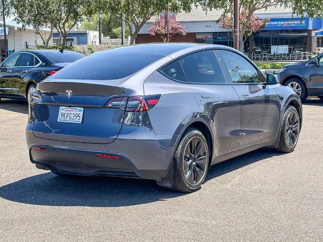 2023 Tesla Model Y Base