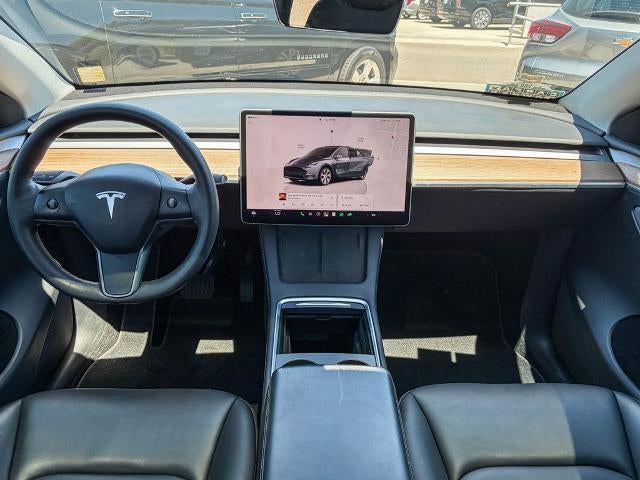 2023 Tesla Model Y Base