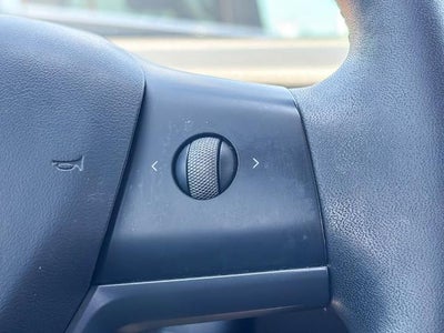 2023 Tesla Model Y Base