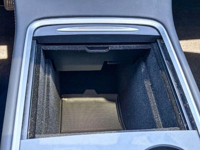 2023 Tesla Model Y Base