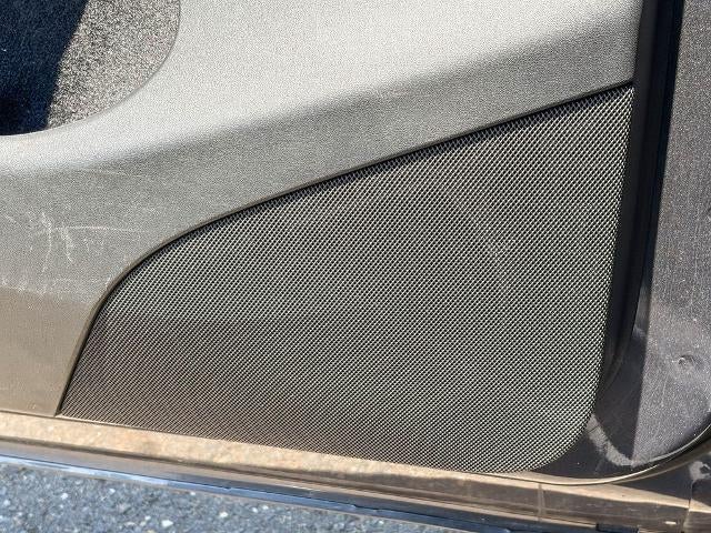 2023 Tesla Model Y Base