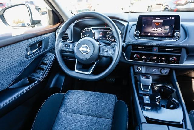 2023 Nissan Rogue SV FWD