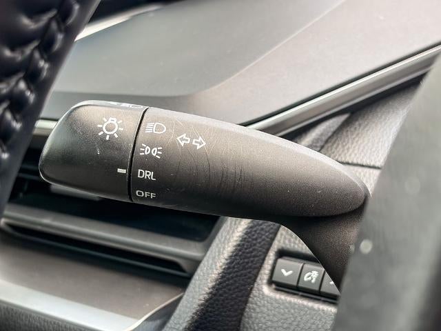 2023 Toyota Prius LE