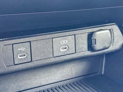2023 Toyota Prius LE