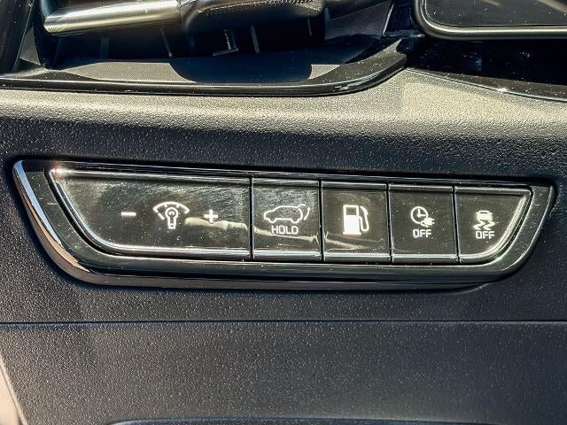 2023 Kia Niro Plug-In Hybrid SX Touring
