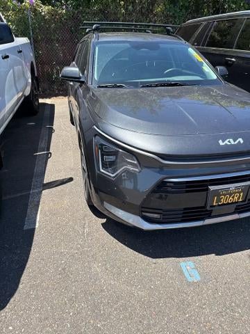 2023 Kia Niro Plug-In Hybrid SX Touring