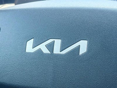 2023 Kia Niro Plug-In Hybrid SX Touring