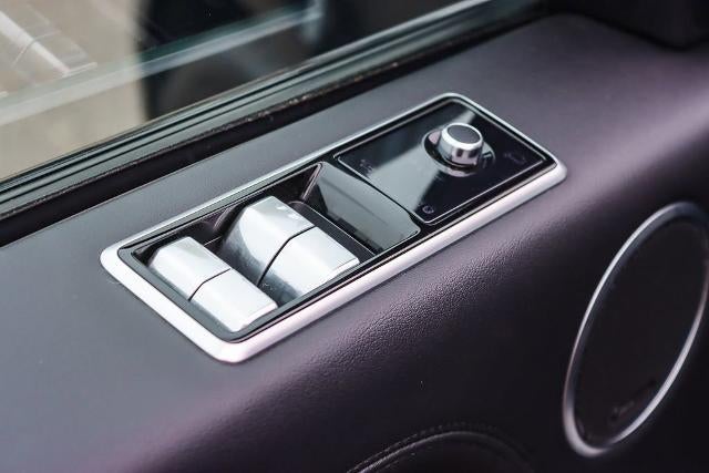 2022 Land Rover Range Rover Base