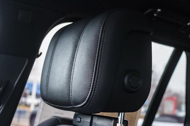 2022 Land Rover Range Rover Base