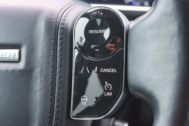 2022 Land Rover Range Rover Base