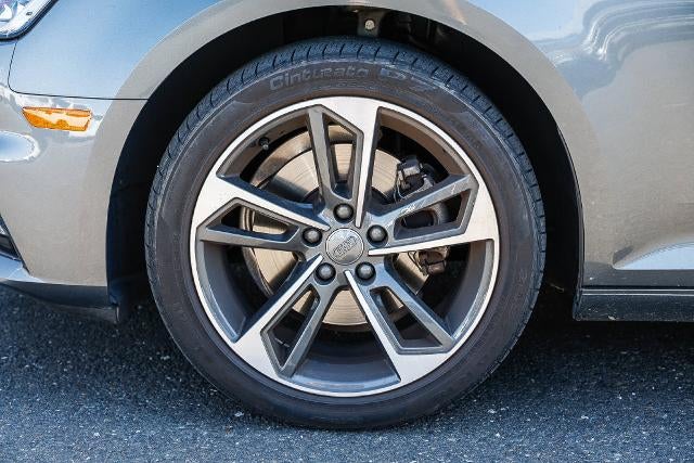 2019 Audi A4 40 Titanium Premium