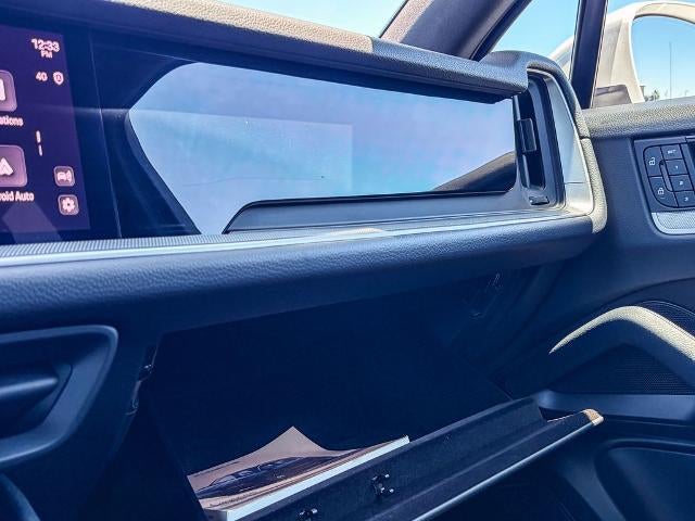 2024 Porsche Cayenne Base