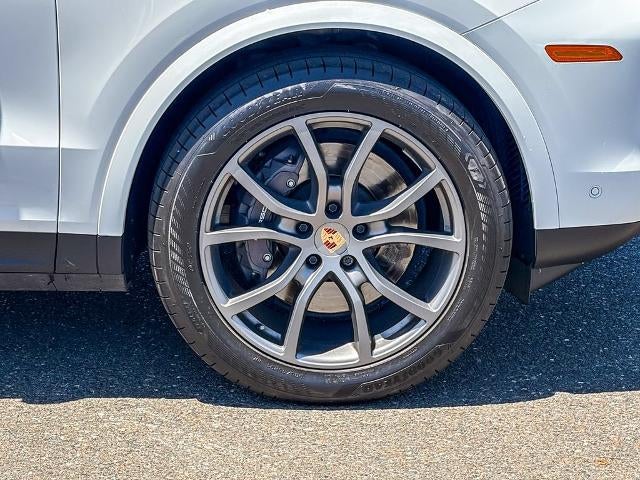 2024 Porsche Cayenne Base
