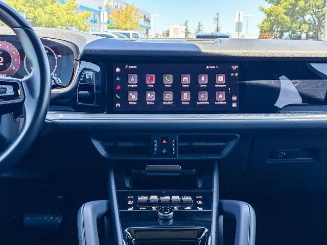 2024 Porsche Cayenne Base