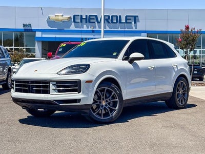 2024 Porsche Cayenne Base