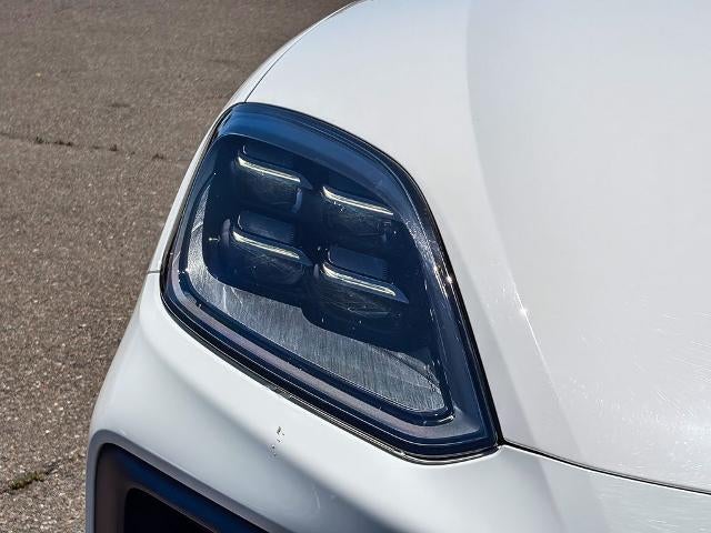 2024 Porsche Cayenne Base