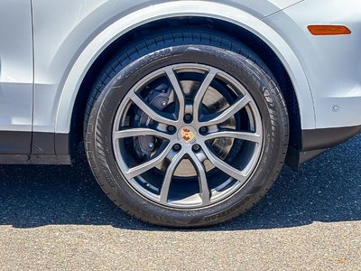 2024 Porsche Cayenne Base