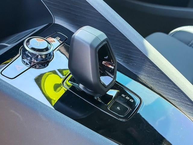 2023 POLESTAR 2 Base