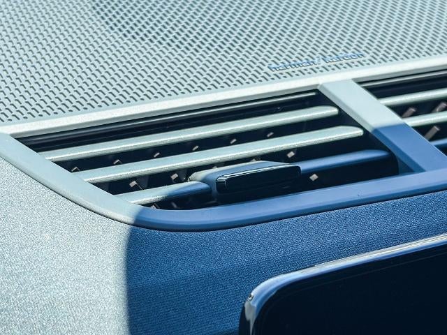 2023 POLESTAR 2 Base