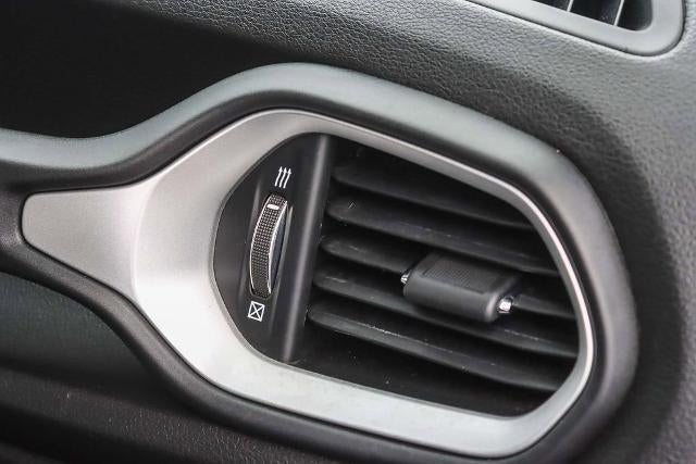 2021 Jeep Renegade Islander