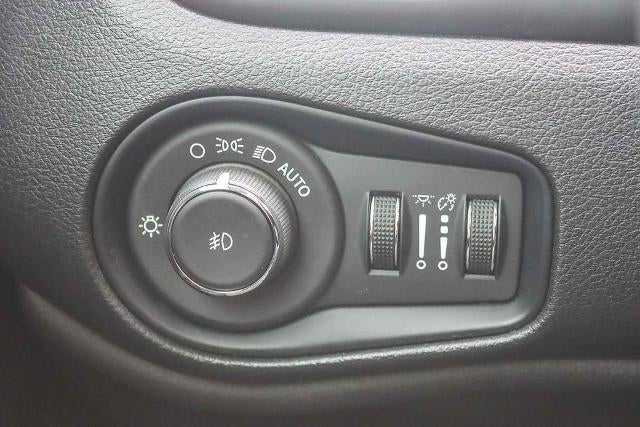 2021 Jeep Renegade Islander